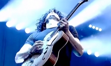 glastonbury_jack_white_video